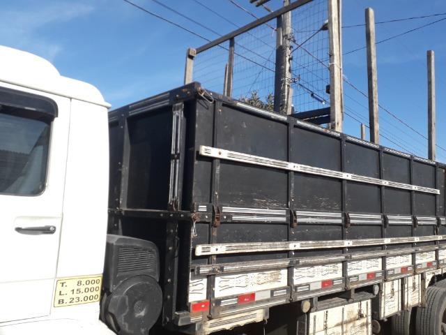 Carroceria truck graneleiro - Foto 12