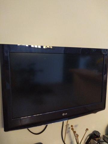 Playstation 3 + TV LG 32 polegadas