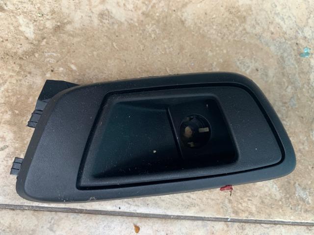 Maçaneta interna porta tras ford new fiesta original - Foto 3
