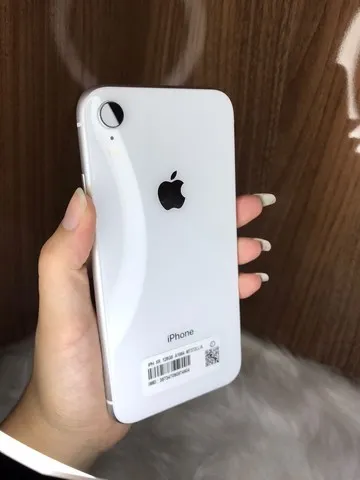 iPhone XR 64GB Branco + acessorios