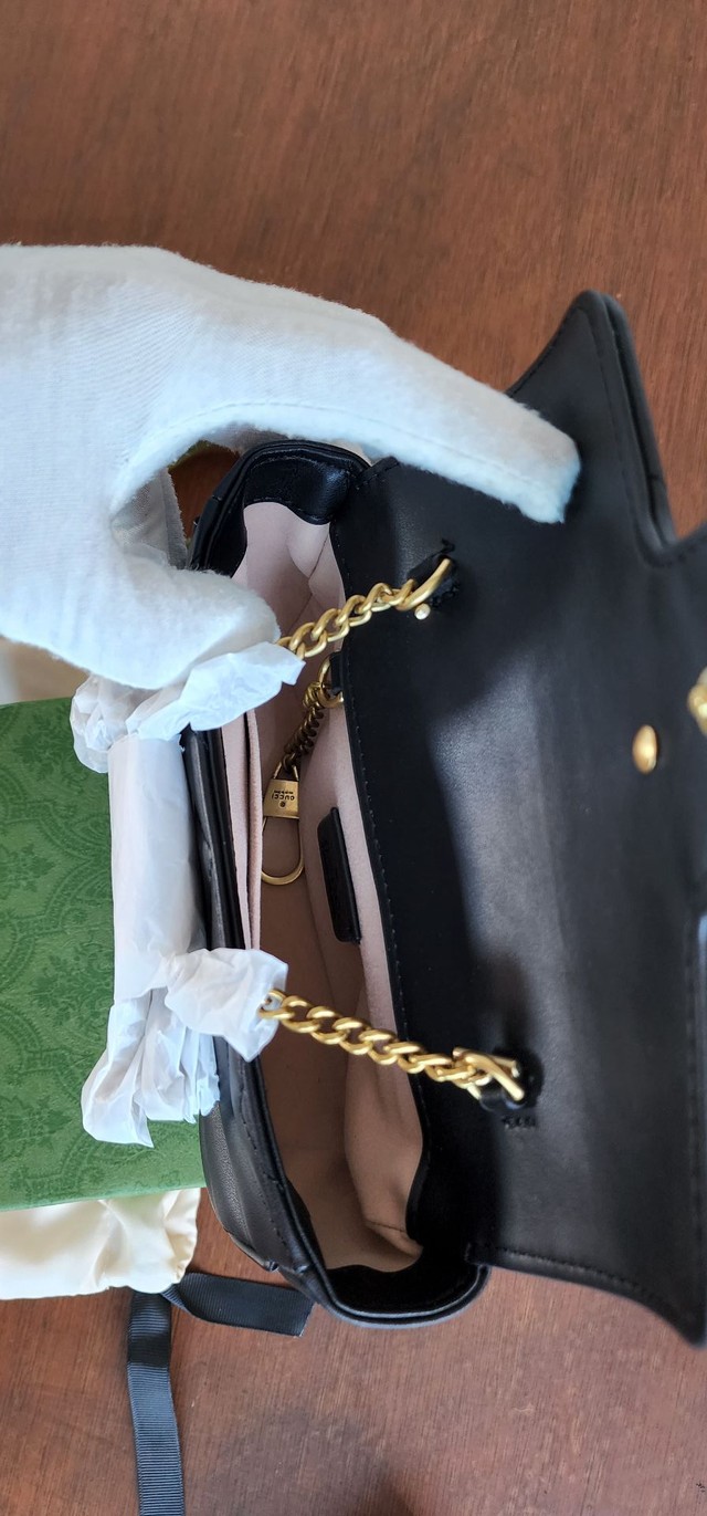 Bolsa Gucci Mini Marmont Matelassê  - Foto 5