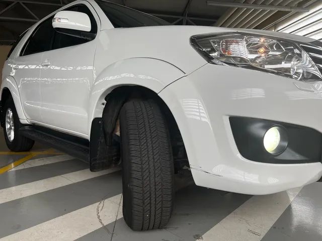HILUX SW4 2015/2015 7Lugares ?interior preto e cinza?  - Foto 5