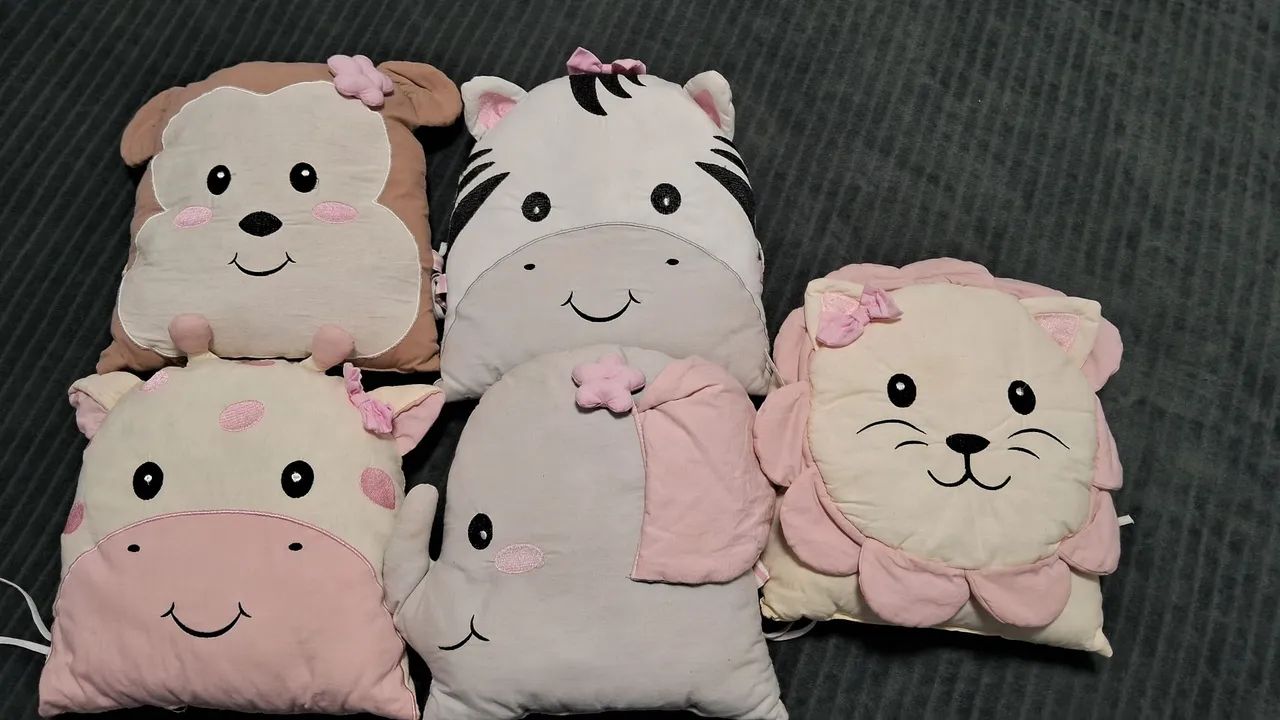 Kit com 5 Almofadas grão de gente