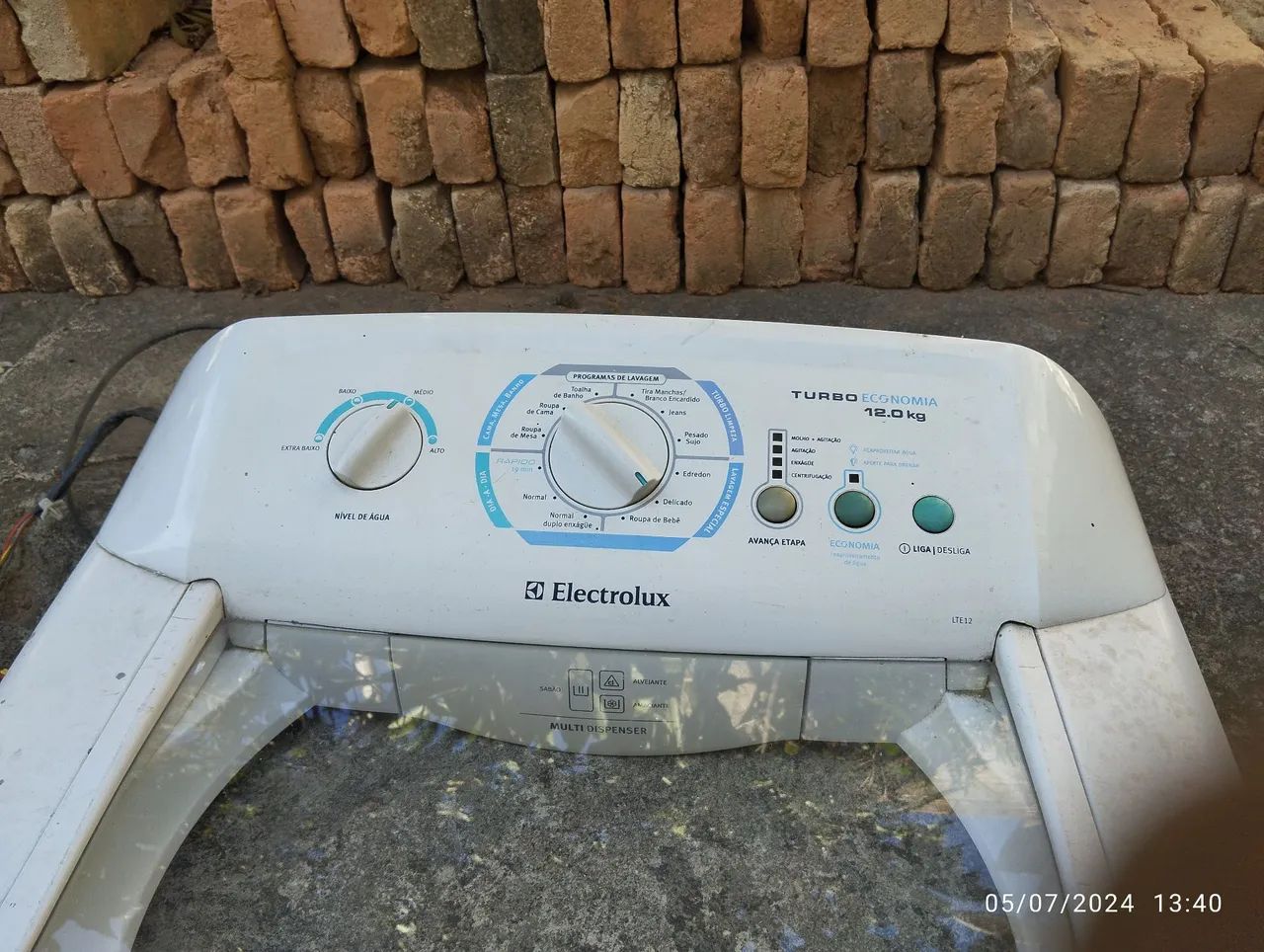 Vendo essa parte de cima da Eletrolux 12 kg meu anúncio - Foto 2