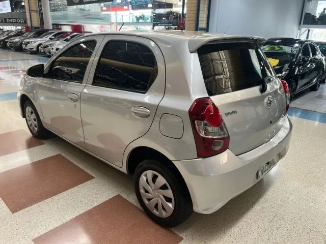 Toyota Etios X 1.3 Flex 16v 5p Aut. 2019 - 1300633079 