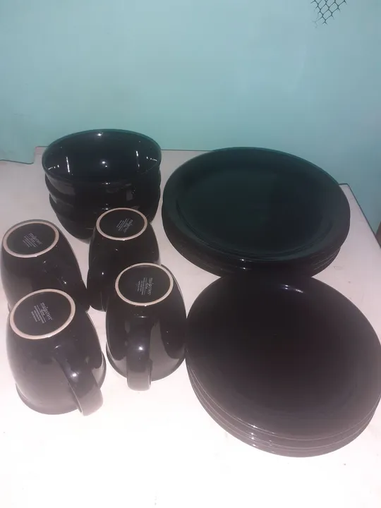 Jogo de prato redando preto
