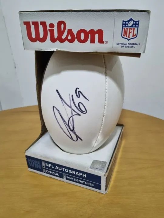 Bola De Futebol Americano 2013 - Assinada Por Jared Allen