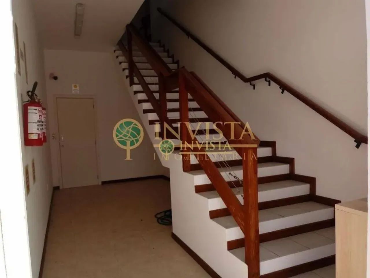 Prédio Comercial à venda na Coloninha. - Foto 5