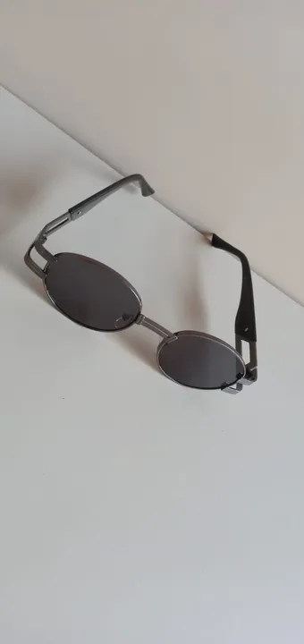 Óculos de sol vintage preto feminino