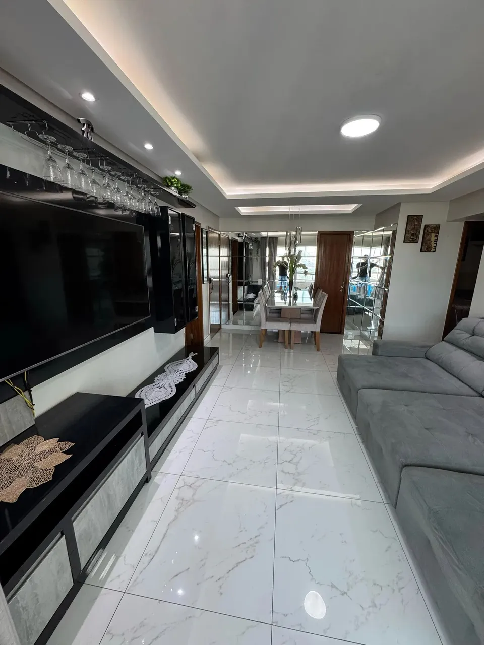 Excelente apartamento 3/4 Invent Joy