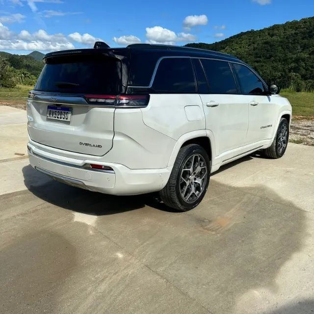 JEEP COMMANDER OVERLAND 7 LUGARES E TETO SOLAR.  - Foto 5