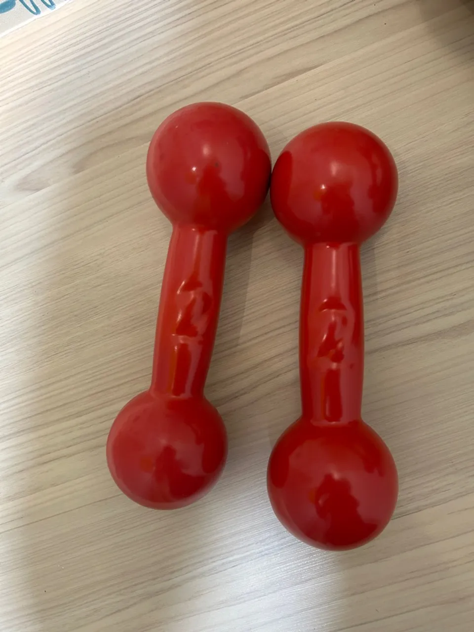 Halteres emborrachados 5 pares 2 de 1kg 1 de 2 kg e dois de 5 kg