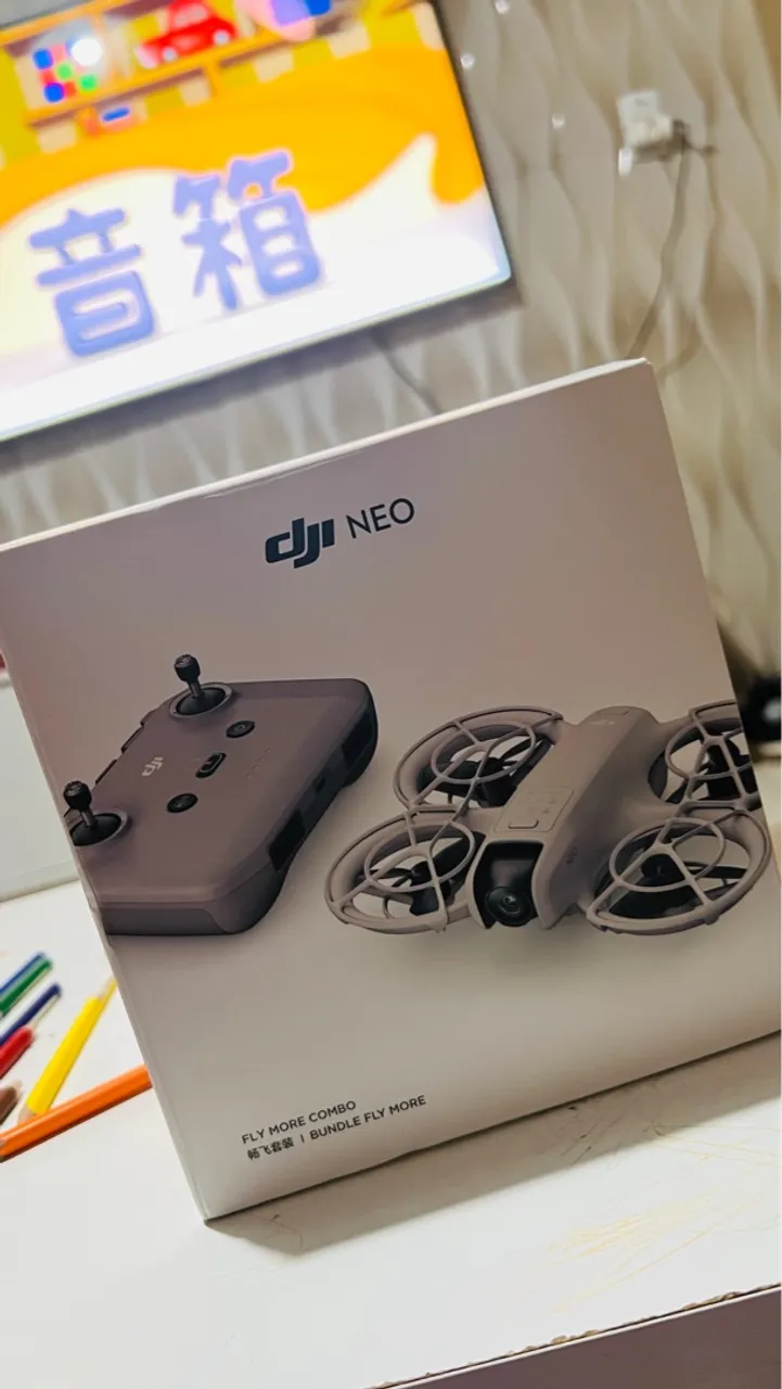 Drone DJI Neo - Fly More Combo