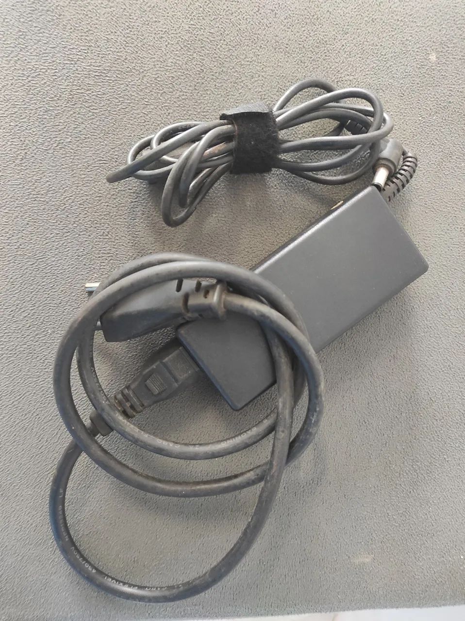 Fonte de energia para notebook LG 
