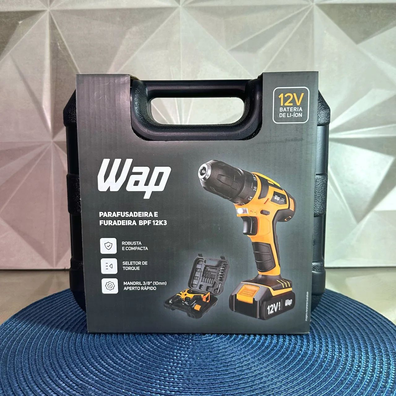 Parafusadeira e Furadeira WAP à Bateria