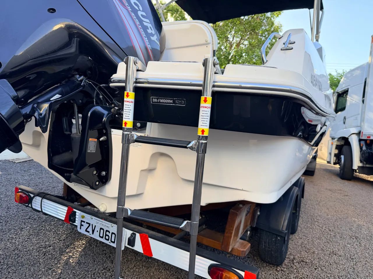 Lancha Focker 205 carreta rodoviária  - Foto 9