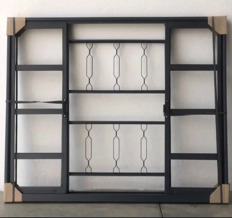 Janela vitro aço prime sem vidro a partir de de R$ 200,00