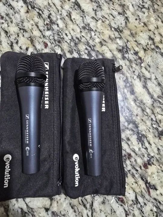 2 microfones Sennheiser e835 com Fio - semi novo