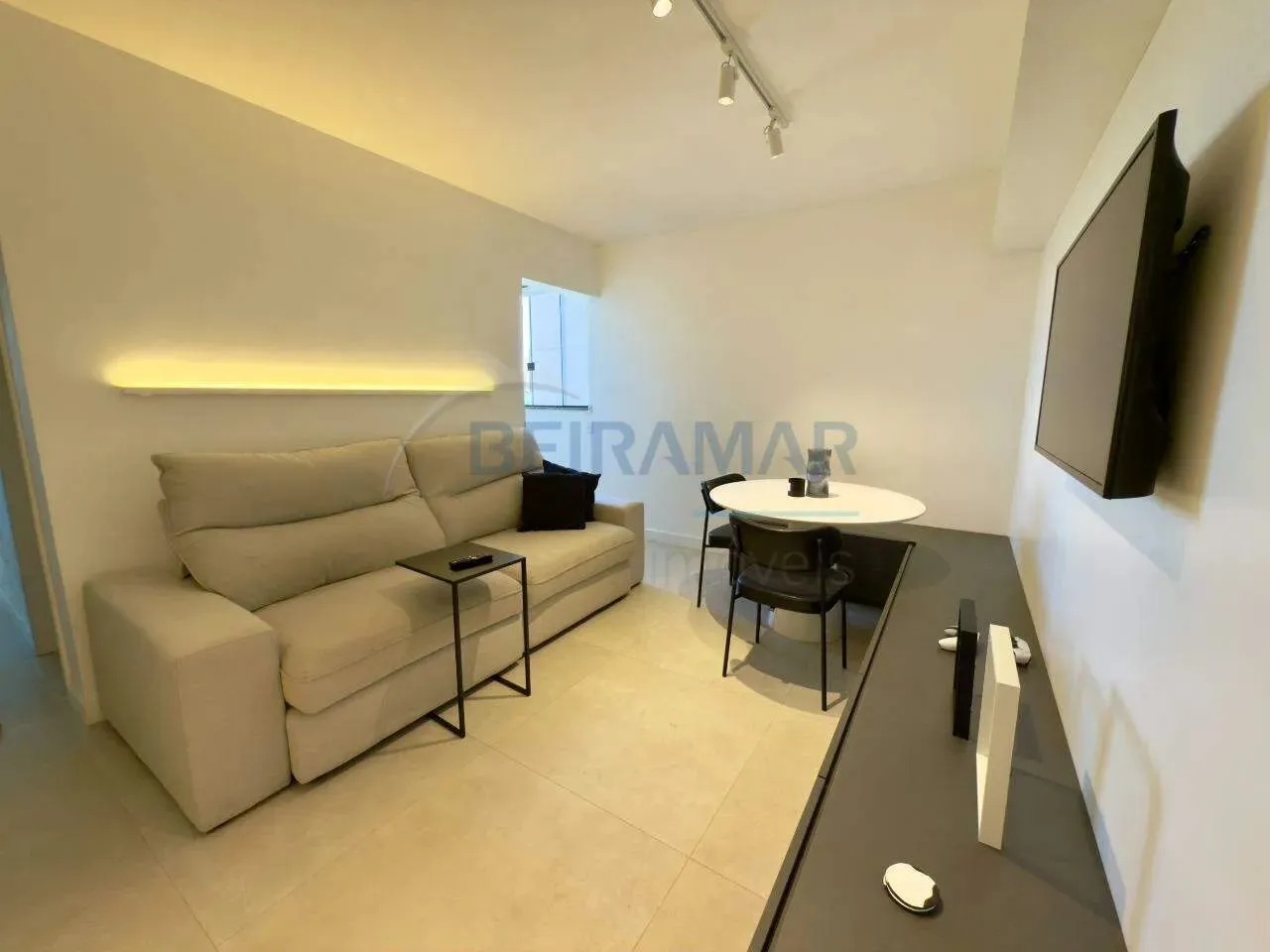 Apartamento Reformado, 3 Quartos Para Alugar no Dominium Residence em Águas Claras