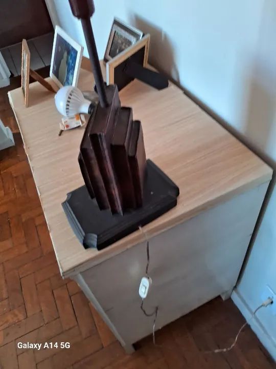 Luminária de Formato de Livro Raridade de Antiguidade  - Foto 5