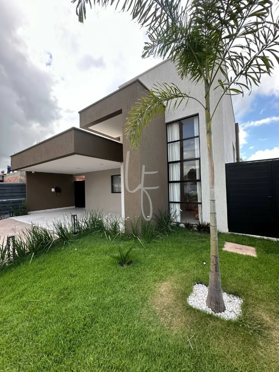 CASA TÉRREA NO CONDOMÍNIO PETROPOLIS 3Q 140M²