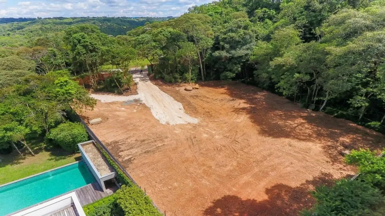 Lote em Rua Frei Bernardino Tomat - Pilarzinho - Curitiba/PR