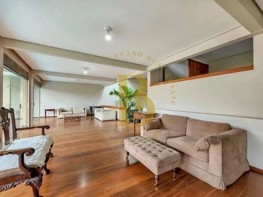 Casa de vila com 900 m², 5 quartos sendo 5 suítes à venda no bairro Real Parque. - Foto 5