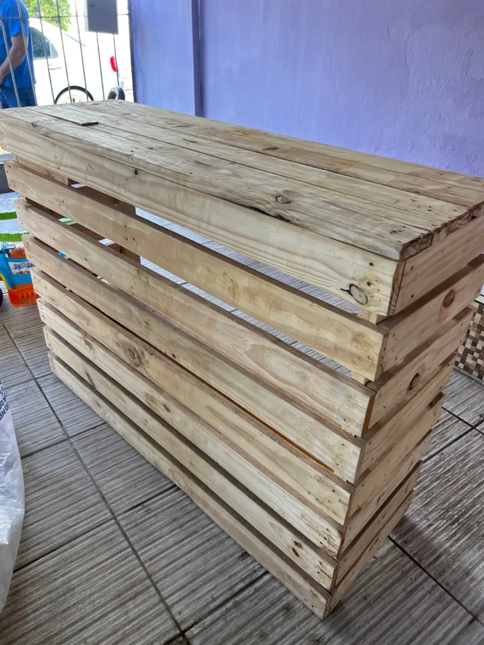 Balcão de atendimento em Madeira de Pallet