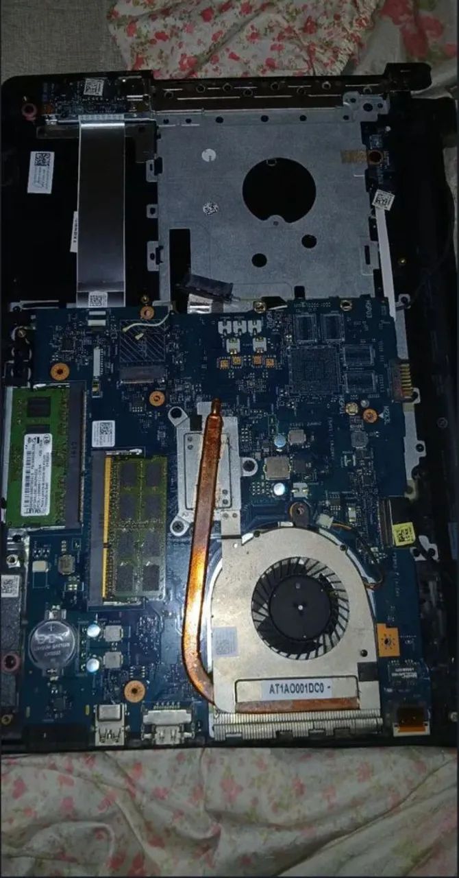 Notebook i3 5005u Dell 8gb ram c/defeito - Foto 2