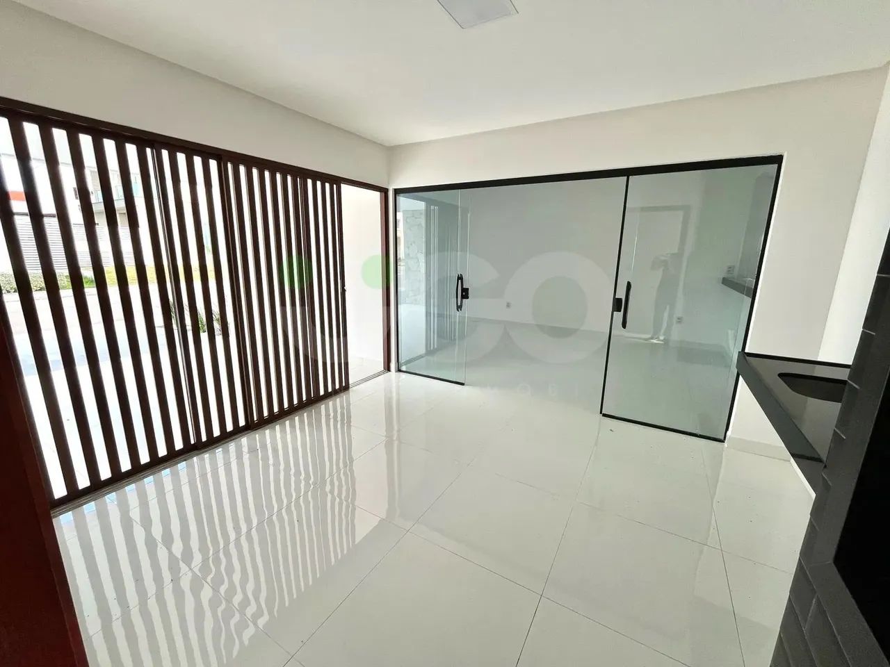 Casa Térrea recém construída com ambientes integrados e pronta para morar no Ecoville 1 - Foto 5