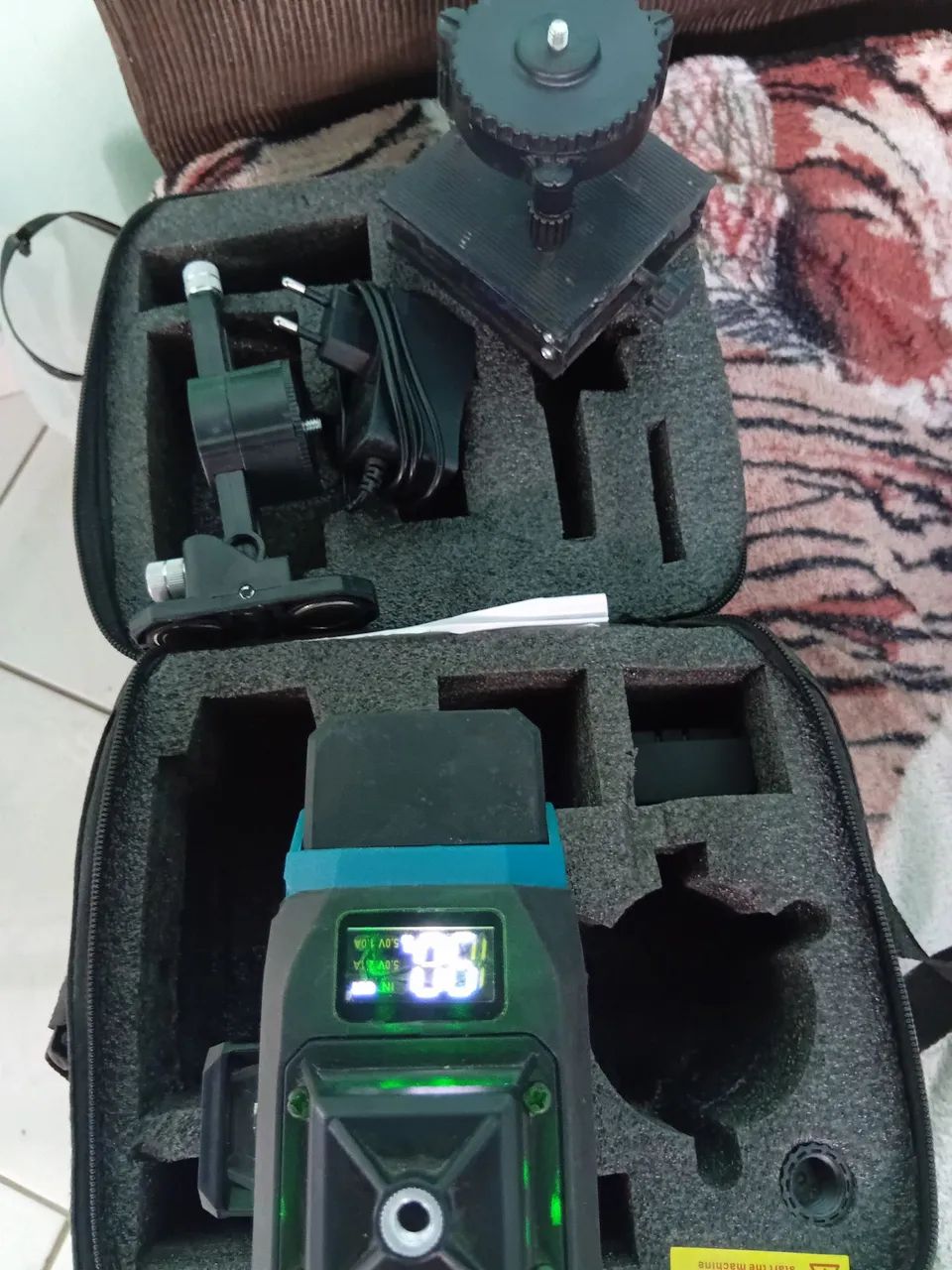 Nível a laser ONEVAN com controle remoto - Foto 5