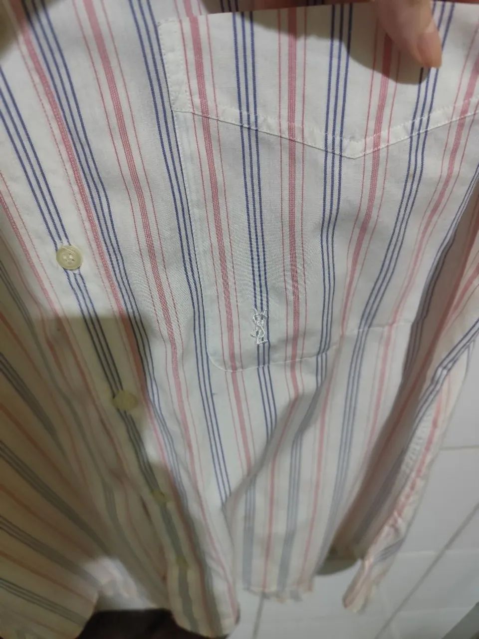 Camisa YSL tamanho M - Foto 3