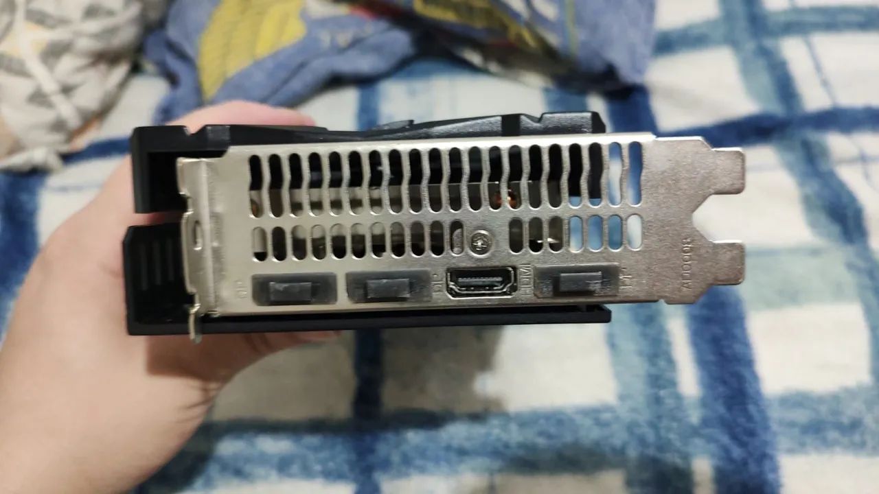 Placa de Vídeo RX5700xt de Barbada! - Foto 2