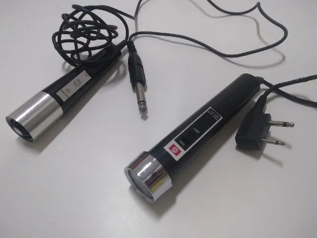 Microfones Antigos Hitachi e Denon para Tocafitas - Foto 4