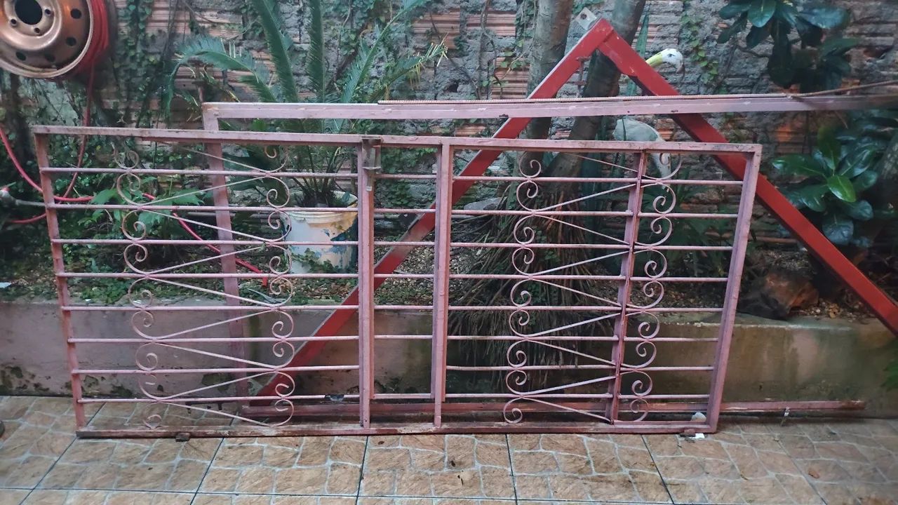 Porta blindada  com motor e Grades de proteção para comércio  - Foto 2