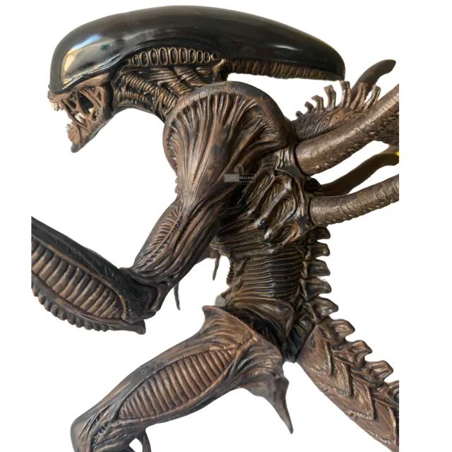 Alien Xenomorfo Big Figure Especial Color Edition Furyu - Hobbies
