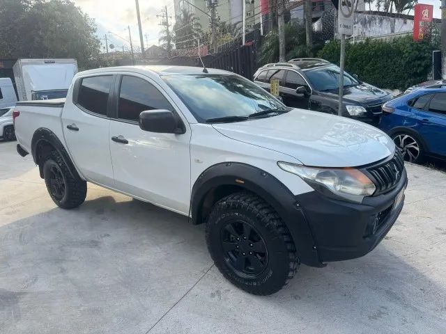 Mitsubishi L200 Triton 2019 4x4 Diesel 