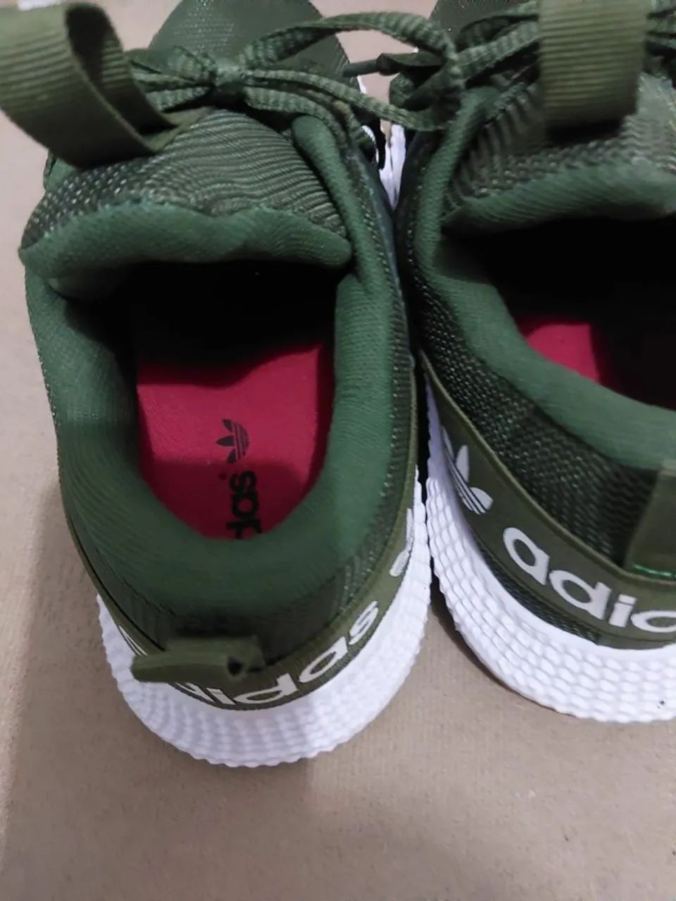 Tênis Adidas Verde - Novo! Não original! - Foto 2