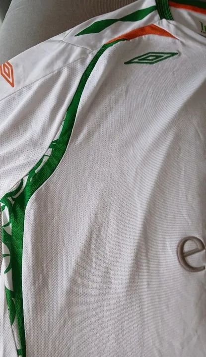 CAMISA SELECAO IRLANDA UMBRO 2007 2008 BRANCA NOVA FRETE GRATIS - Foto 5