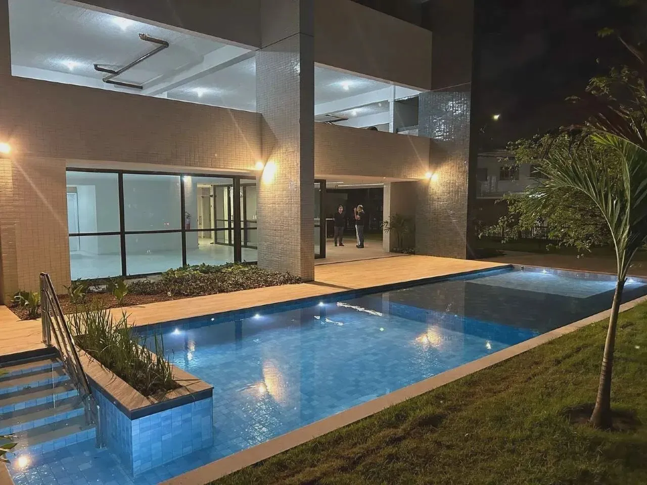 03 Quartos 87m² , suíte, varanda gourmet, dependência,0 2 vagas de garagem, novo, Rosarinh