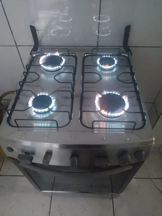 Fogão 4 Bocas a Gás - Usado em Ótimo Estado