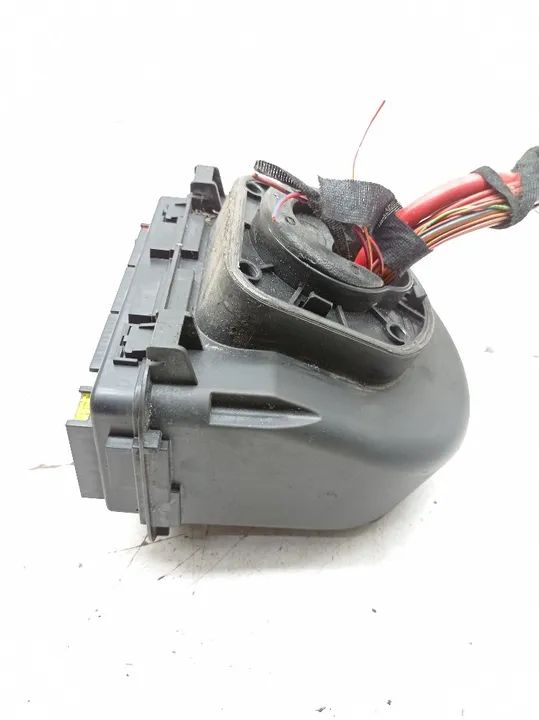 Caixa Fusiveis Bmw X3 2.0 2013 2014  * - Foto 2