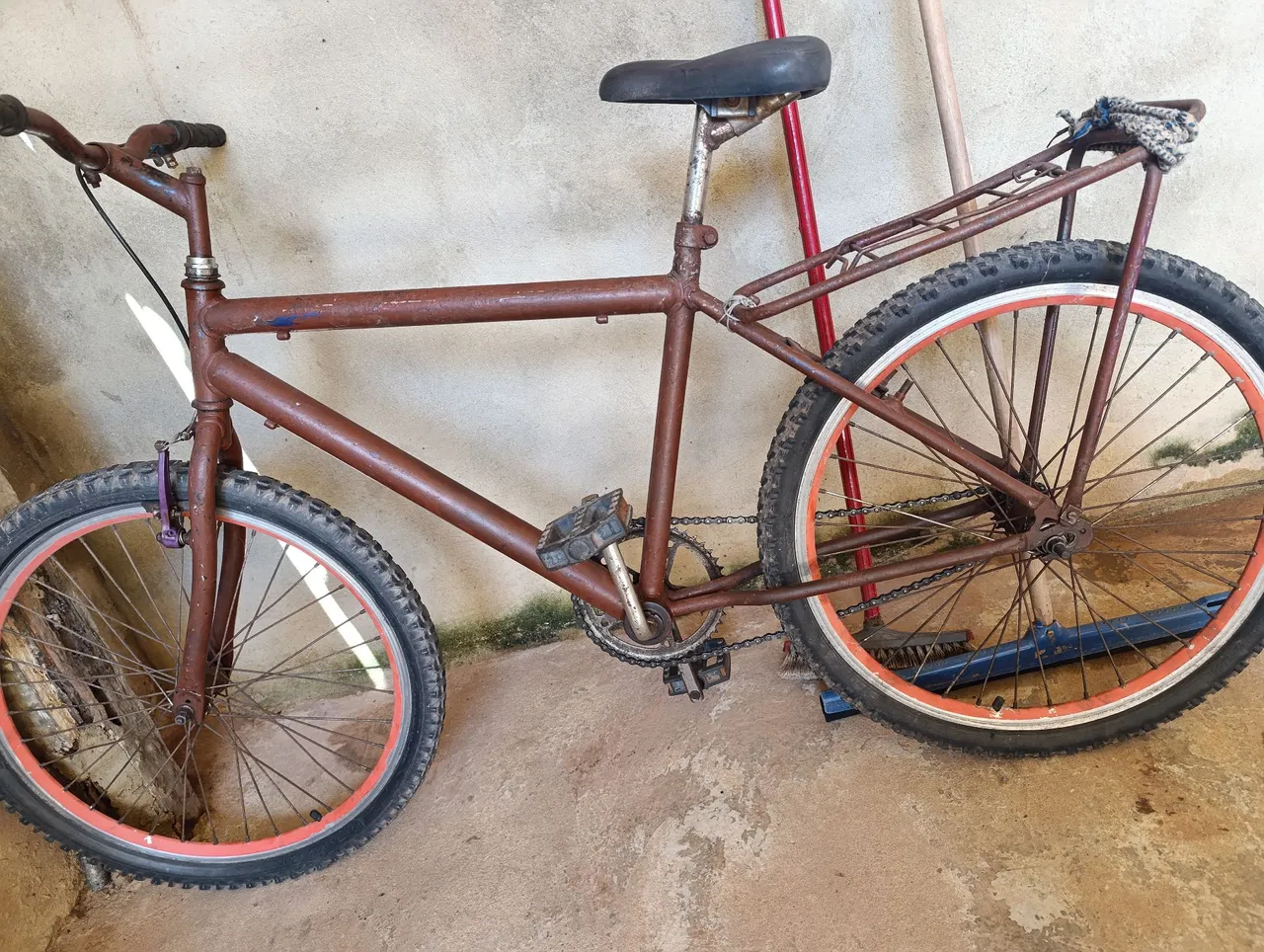 Bicicleta Antiga - Ideal para Projetos