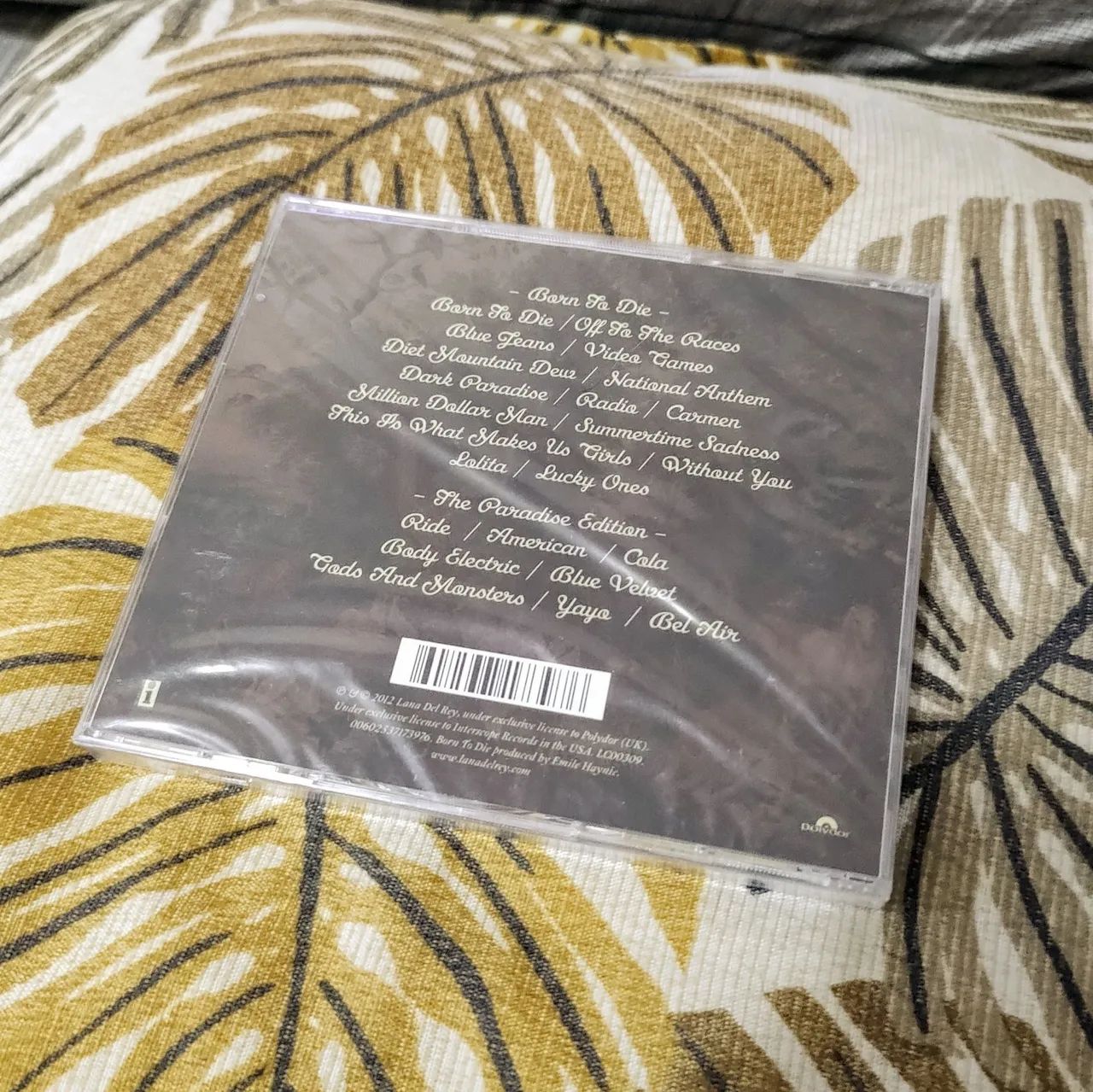 CD Lana Del Rey - Born To Die: The Paradise Edition (Lacrado/Importado) - Foto 2