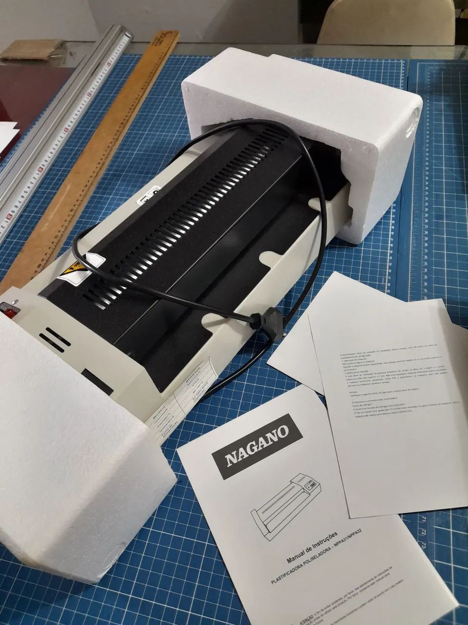 Nagano A3 Laminator and Thermal Laminator, 60 Hz, 220 Volts