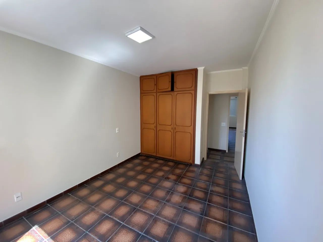 Apartamento um por andar - Metrô Paraiso - Foto 7