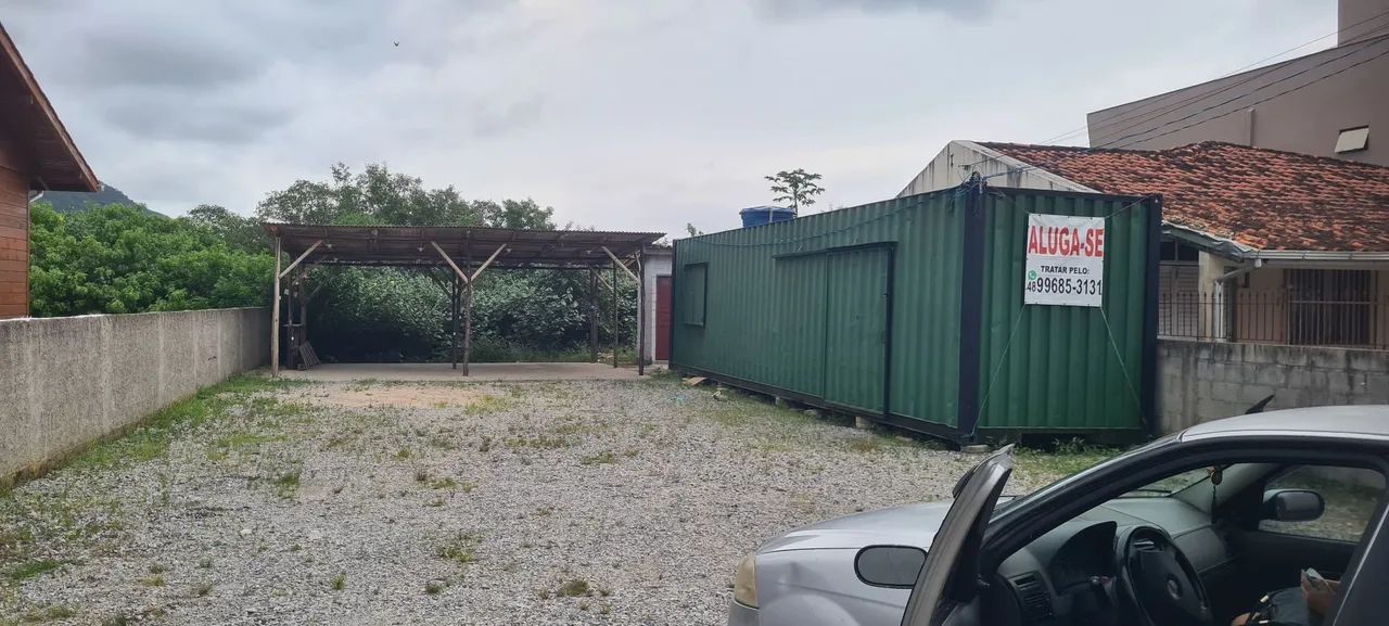 Terreno com container 12m para alugar geral entrada das praias