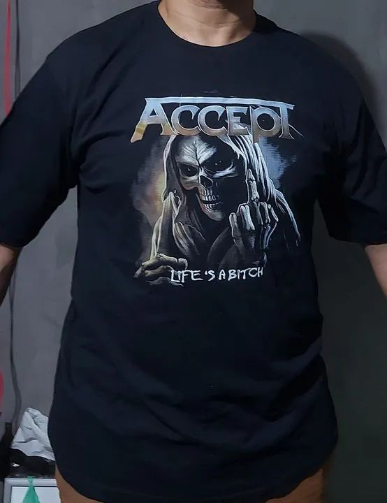 Camiseta Accept Life's a bit...tamanho G
