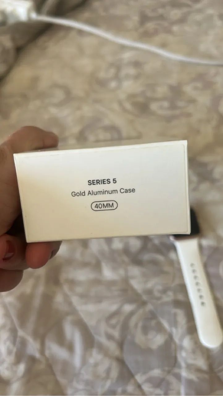 Apple Watch Series 5 Gold 40mm - Foto 3
