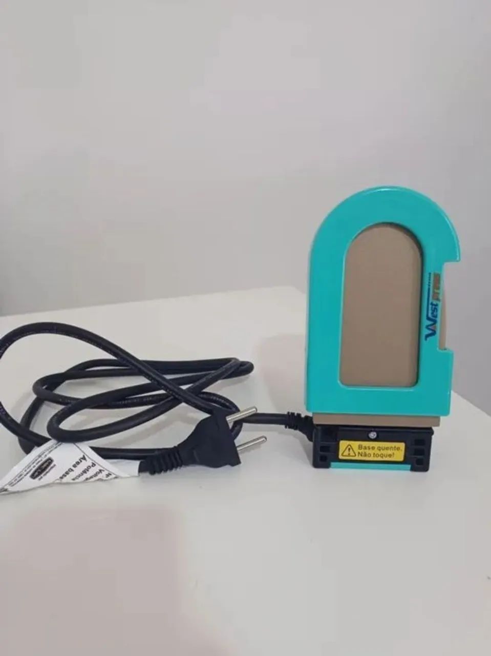 Mini Ferro de Passar Roupa - Foto 4